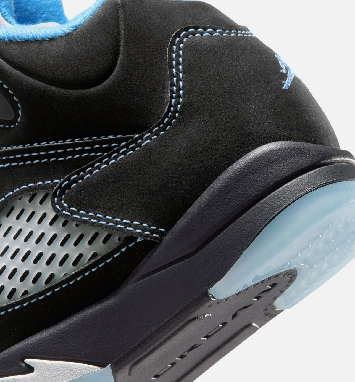 Air Jordan 5 Retro Black Carolina – Preschool Lifestyle Shoe in Black/University Blue/White