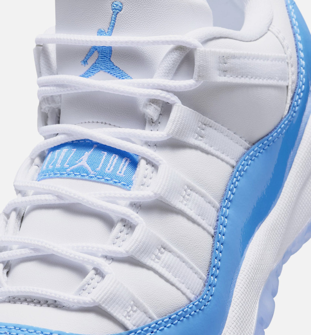 Air Jordan 11 Retro Low University Blue – Preschool Lifestyle Shoe in White/University Blue/Black