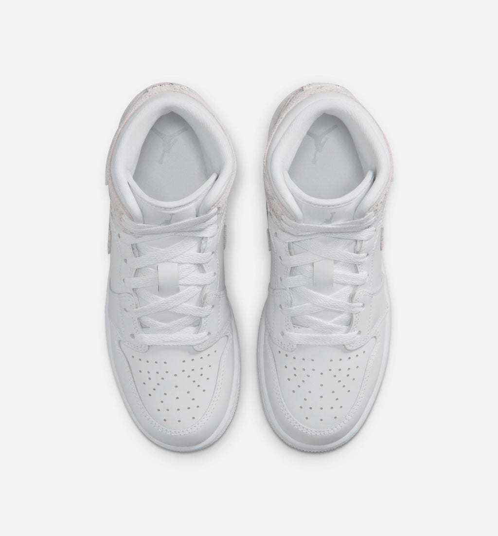 Air Jordan 1 Mid SE – Grade School Lifestyle Shoe in White/Field Silver