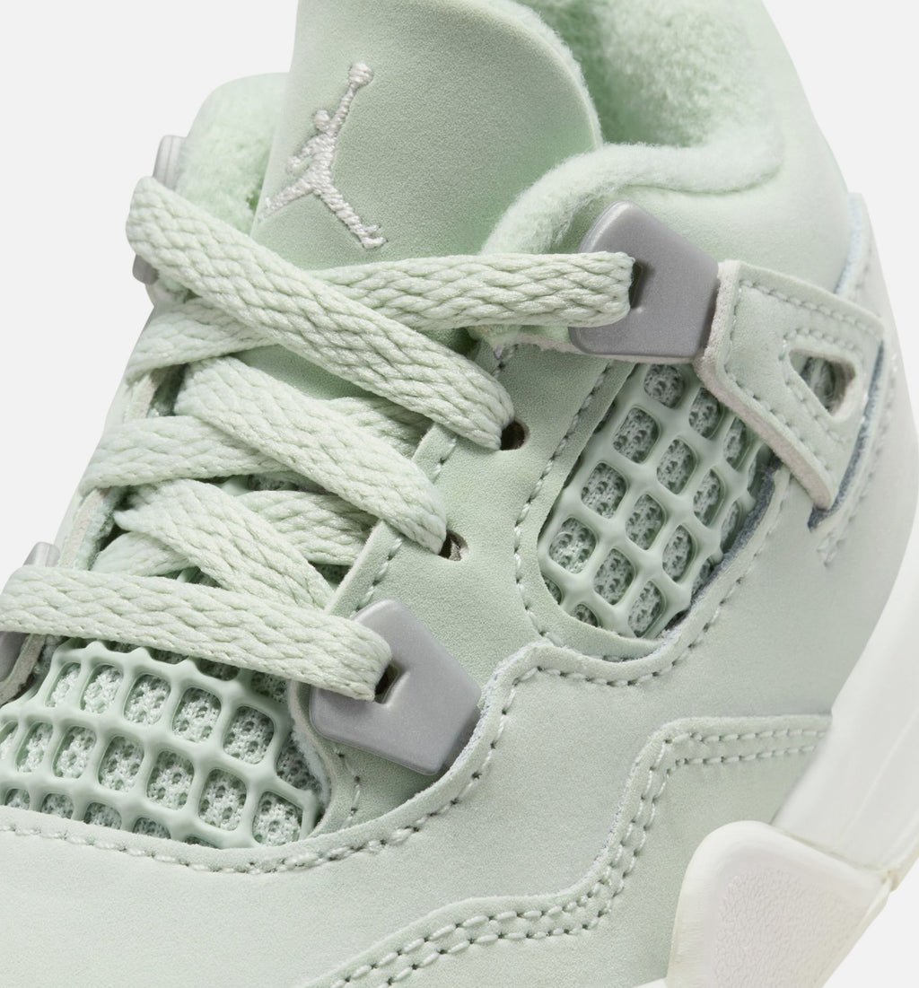 Air Jordan 4 Retro Abundance – Infant/Toddler Lifestyle Shoe in Seafoam/Sail/Metallic Silver