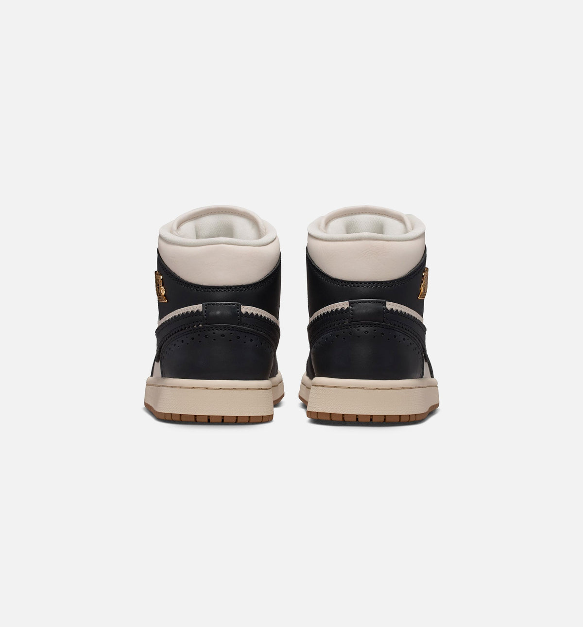 Air Jordan 1 Mid SE – Women's Lifestyle Shoe in Off-Noir/Chalk/Pearl White