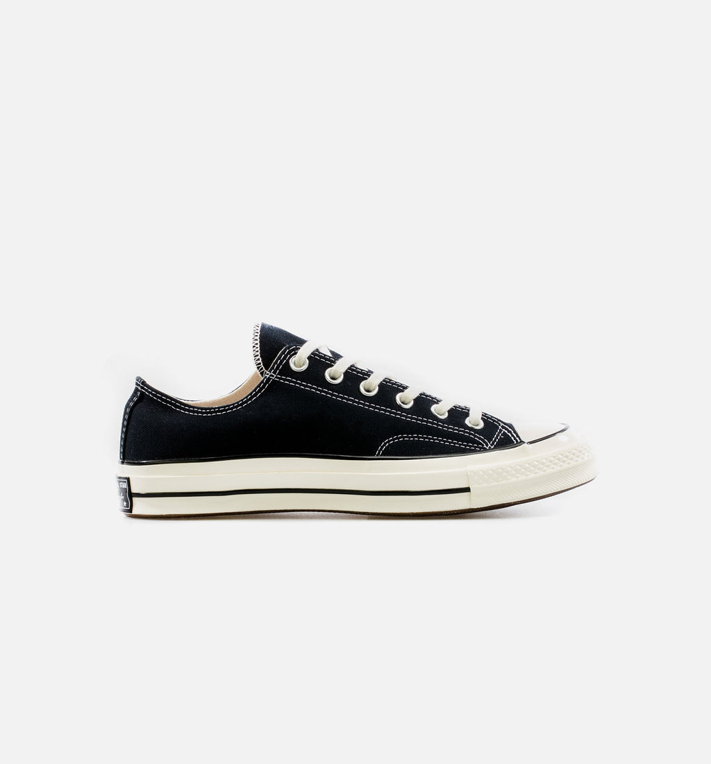 Chuck 70 Low Top – Men's Lifestyle Shoe in Black/White